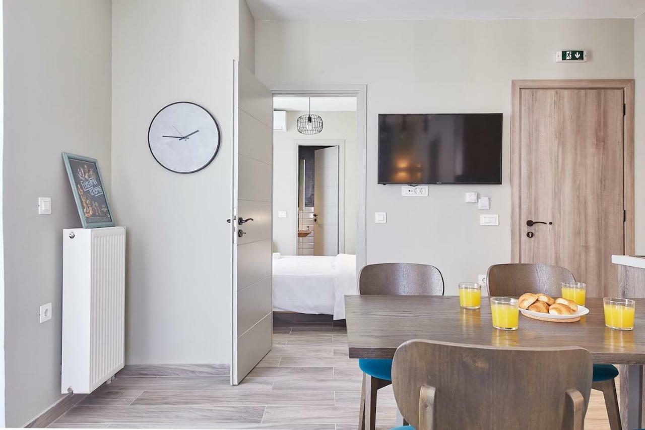 Spacious Suite W. Huge Balcony + Acropolis View Афины Экстерьер фото